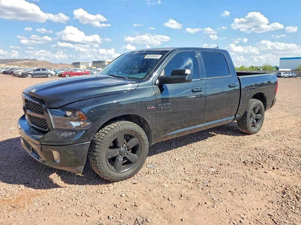 2018 RAM 1500 SLT