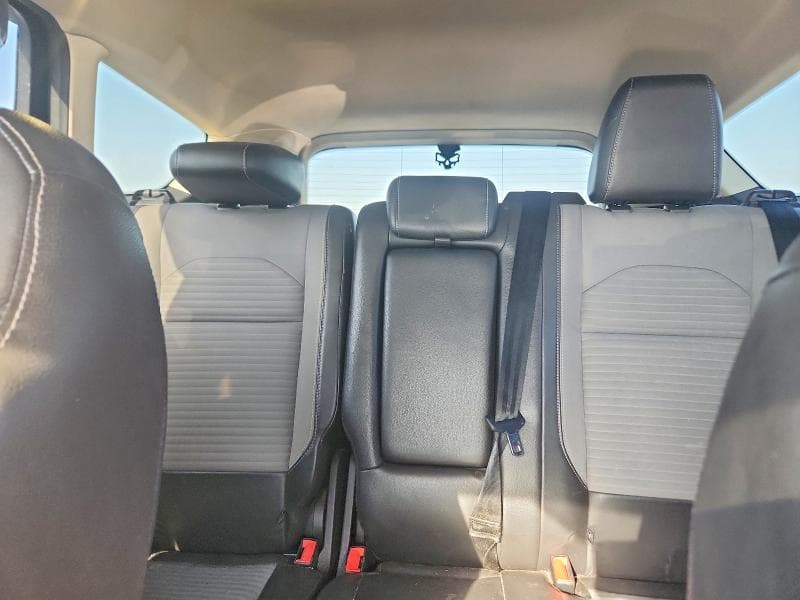 2017 FORD ESCAPE TITANIUM 10