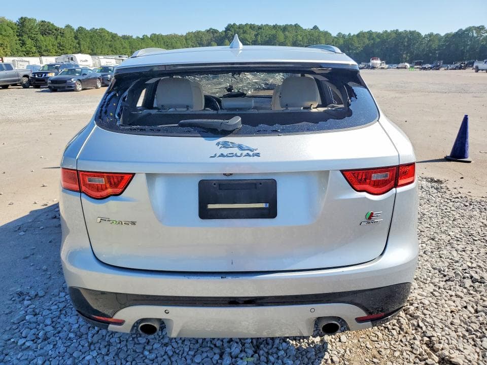 2019 JAGUAR F-PACE S 6