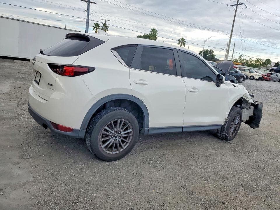 2019 MAZDA CX-5 TOURING 3