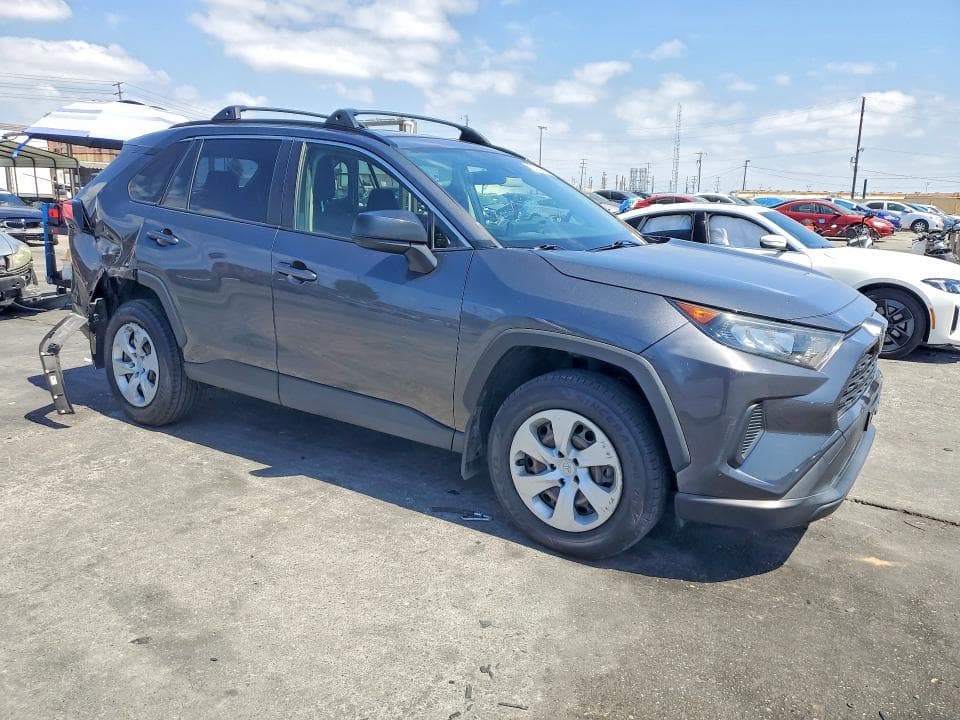 2019 TOYOTA RAV4 LE 4