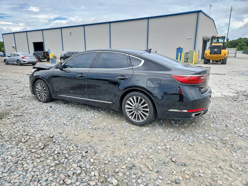 2017 KIA CADENZA PREMIUM 2