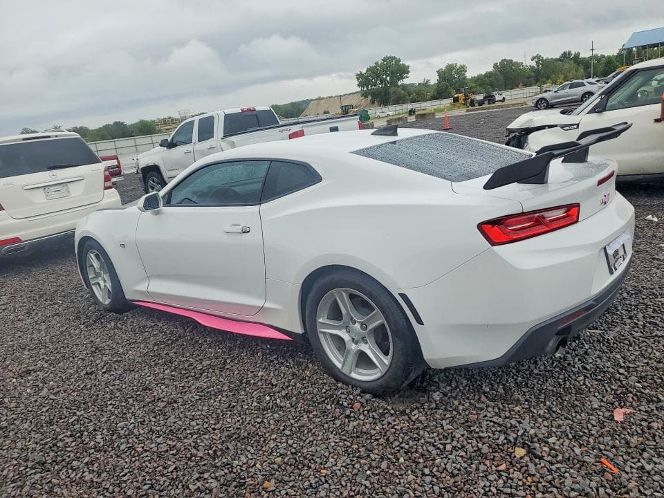 2018 CHEVROLET CAMARO LT 2