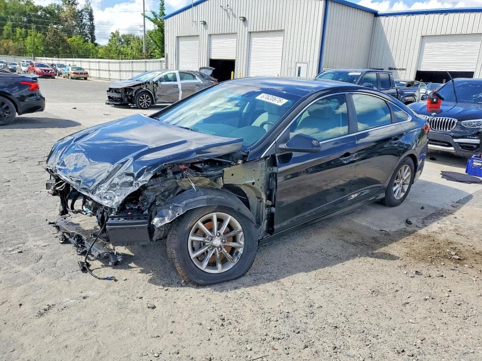 2019 HYUNDAI SONATA SE - 1
