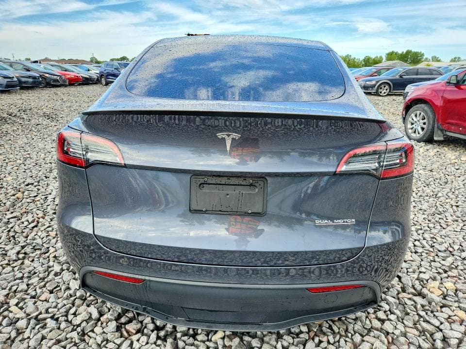 2021 TESLA MODEL Y 6