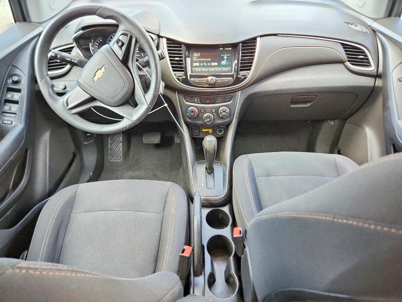 2017 CHEVROLET TRAX LS 8