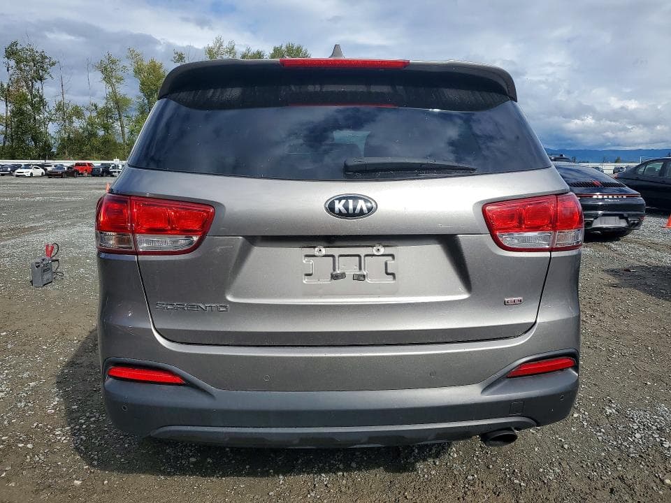 2017 KIA SORENTO LX 6