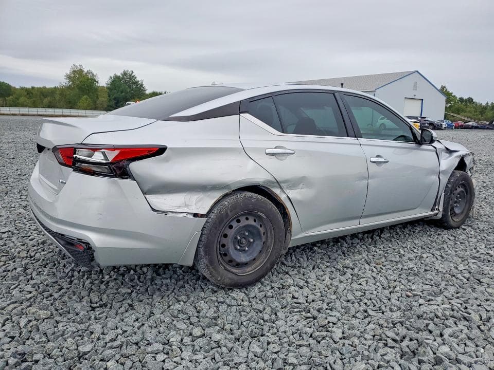 2019 NISSAN ALTIMA S 3