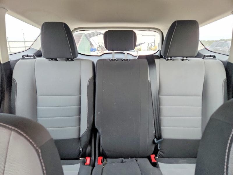 2017 FORD ESCAPE S 10