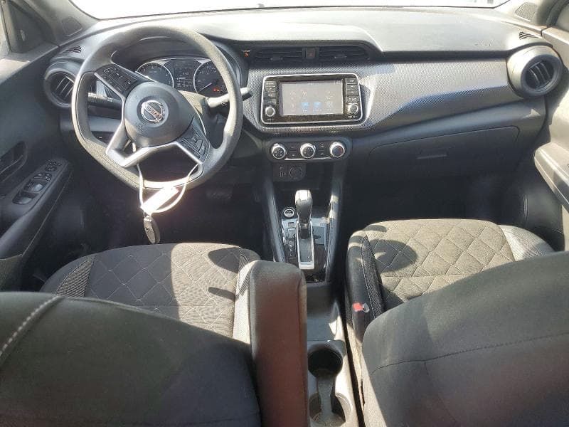 2020 NISSAN KICKS S 8