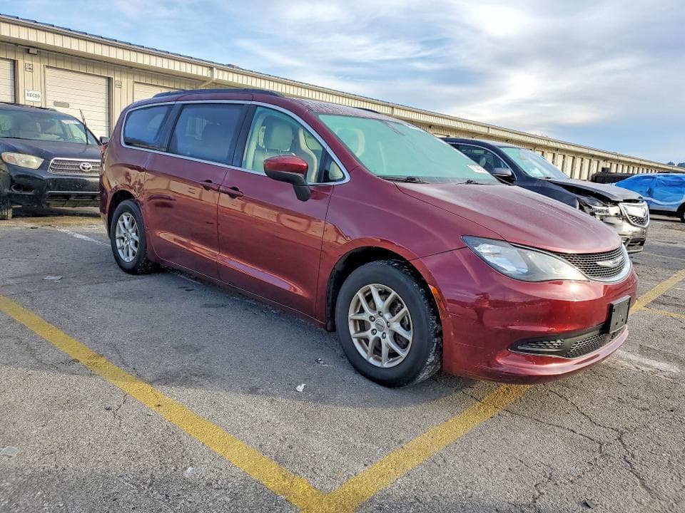 2021 CHRYSLER VOYAGER LXI 4
