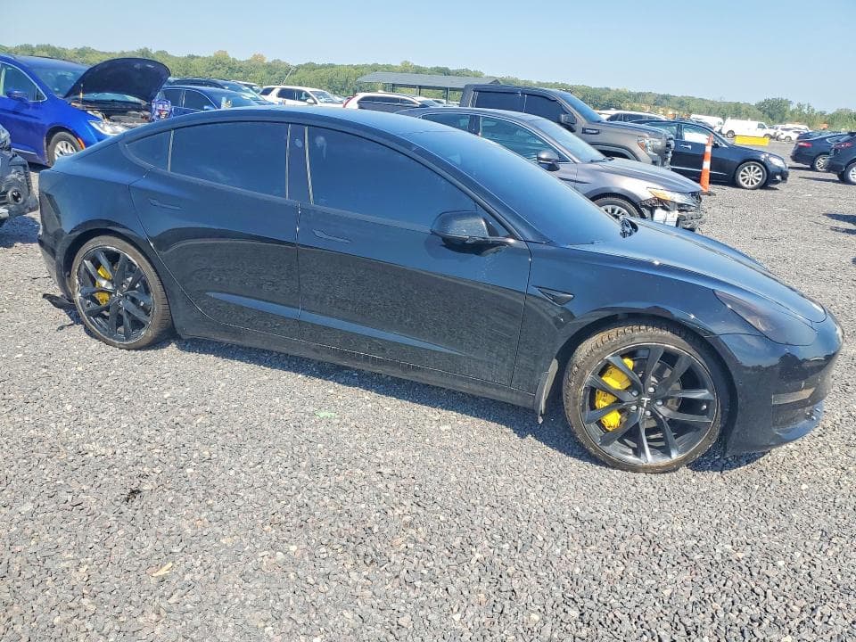 2019 TESLA MODEL 3 4
