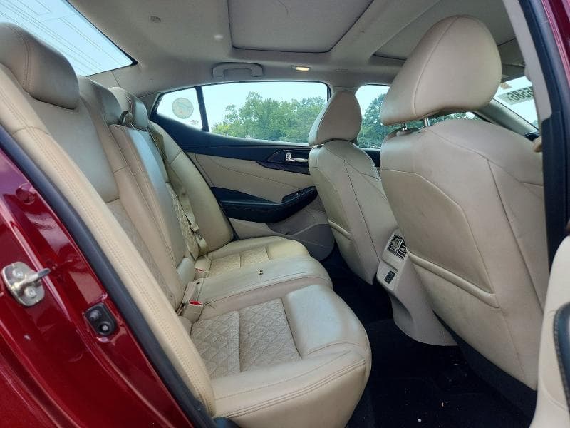 2018 NISSAN MAXIMA PLATINUM 10