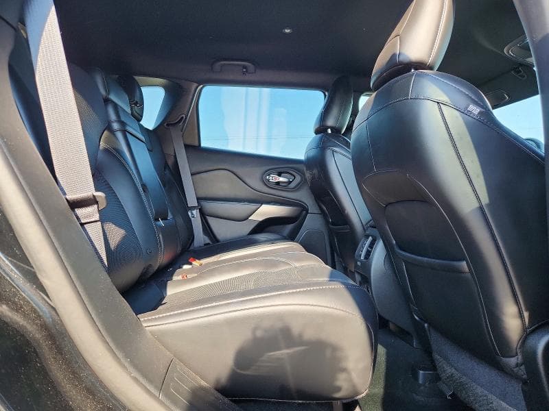 2019 JEEP CHEROKEE LIMITED 11