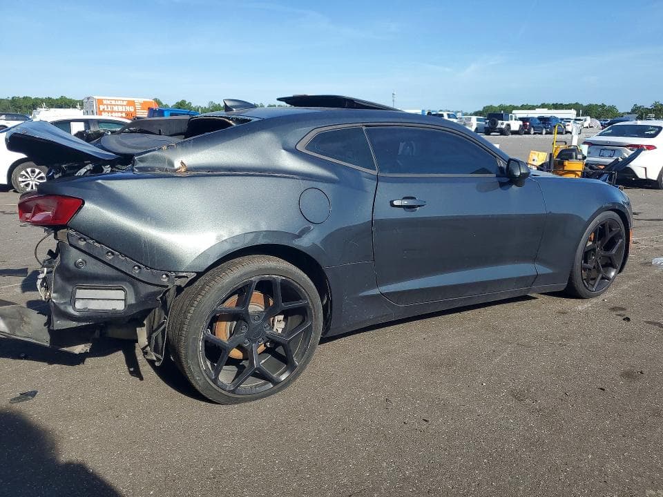 2017 CHEVROLET CAMARO LT 3
