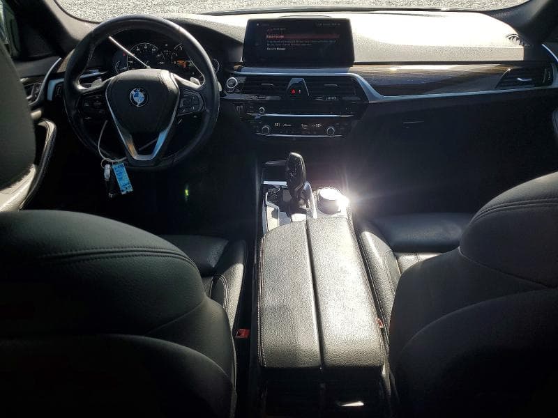 2019 BMW 530 I 8