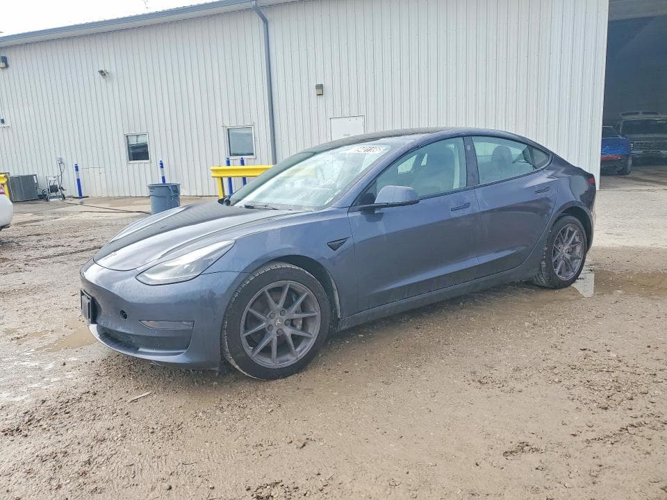 2022 TESLA MODEL 3 - 1