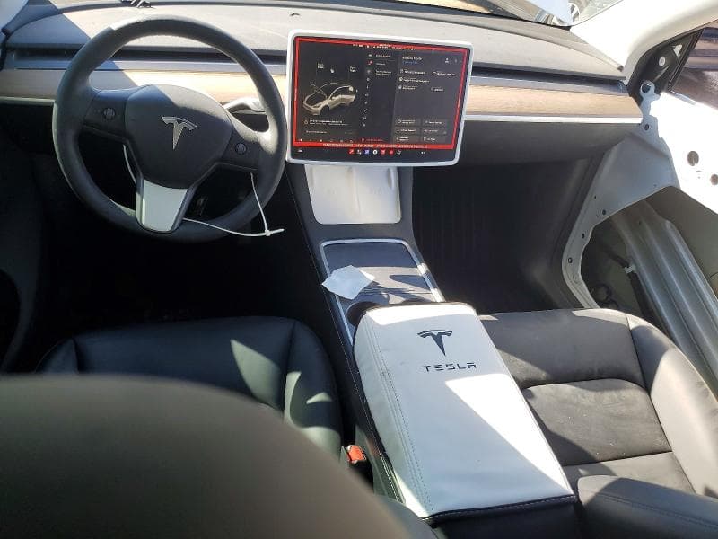 2023 TESLA MODEL Y 8