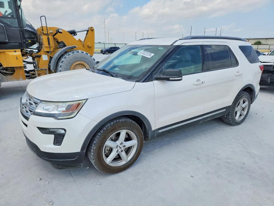 2019 FORD EXPLORER XLT - 1