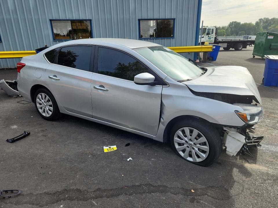 2018 NISSAN SENTRA S 4