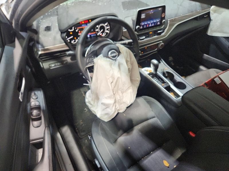 2025 NISSAN ALTIMA SV 8