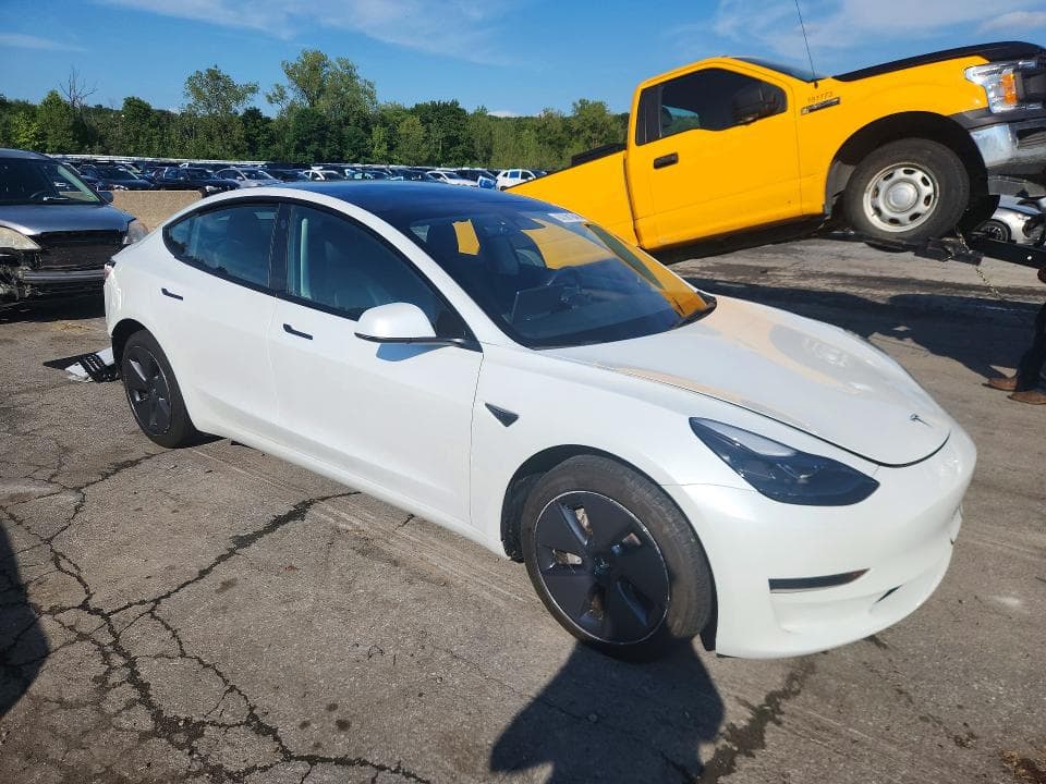 2023 TESLA MODEL 3 4