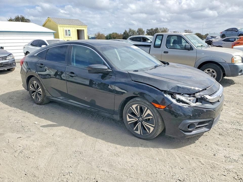 2017 HONDA CIVIC EXL 4