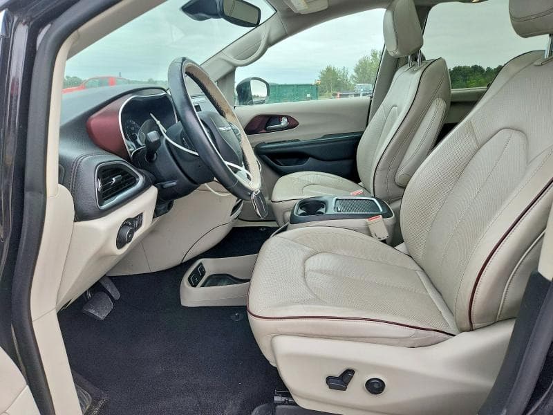 2018 CHRYSLER PACIFICA LIMITED 7