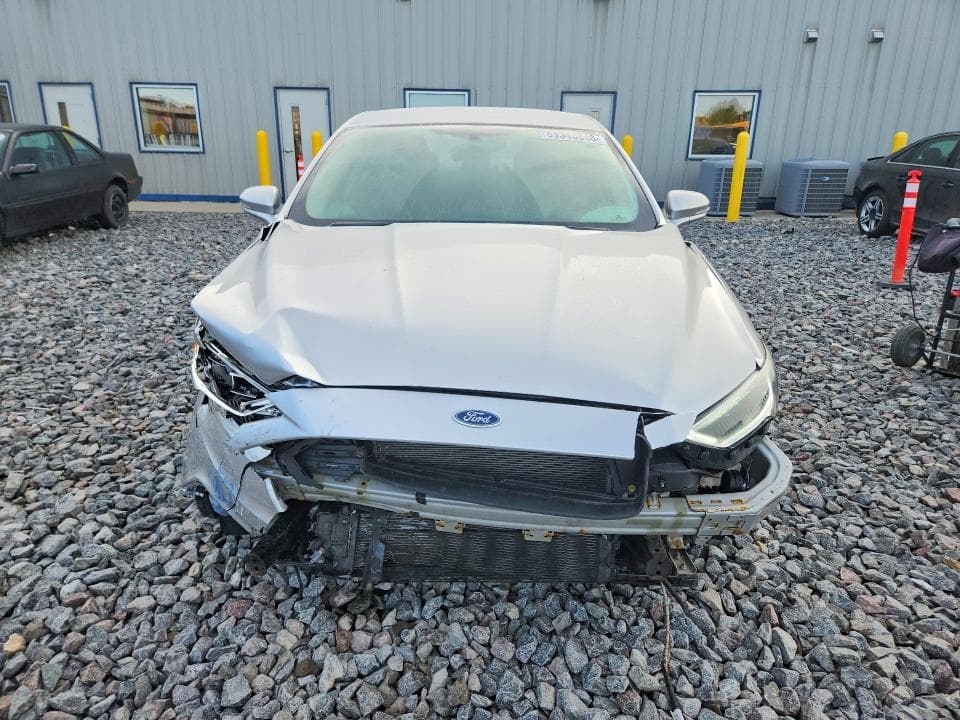 2017 FORD FUSION SE 5