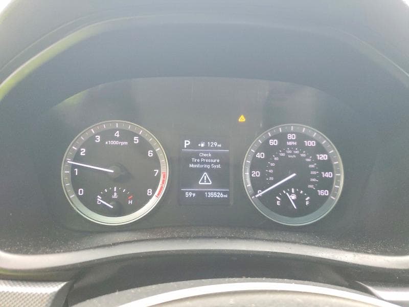 2018 HYUNDAI SONATA SE 9