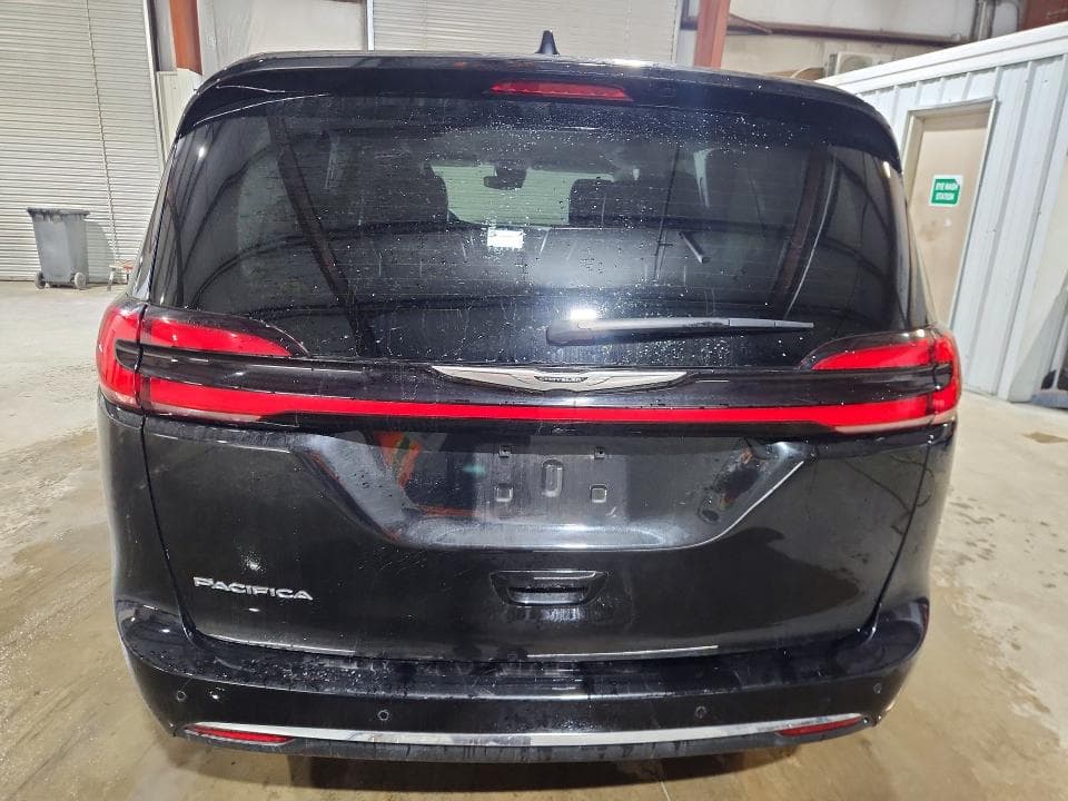 2024 CHRYSLER PACIFICA TOURING L 6