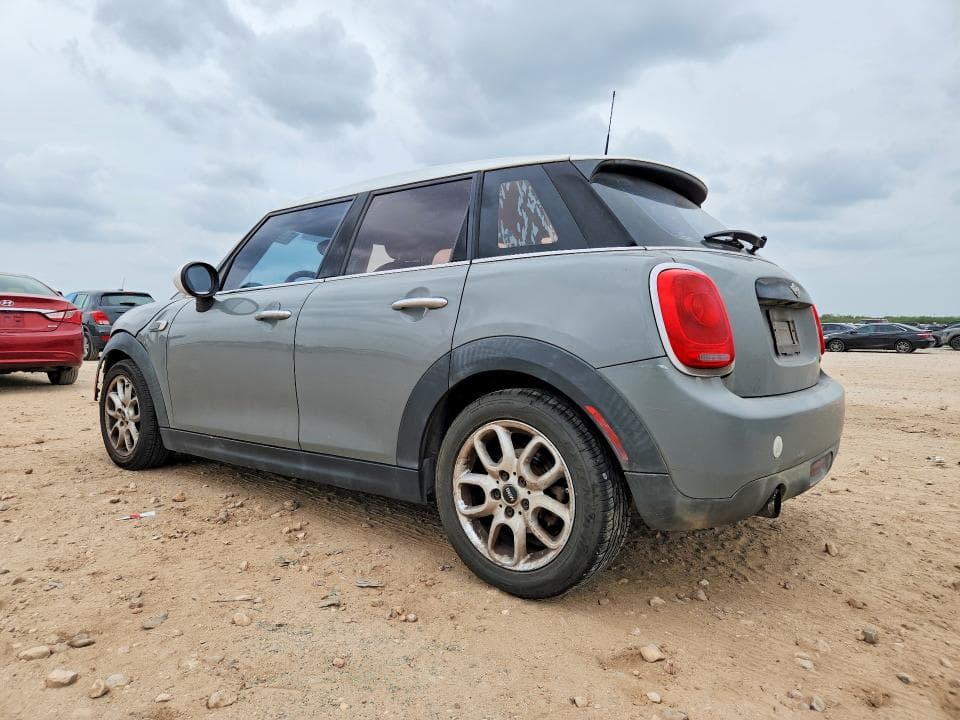 2017 MINI COOPER 2