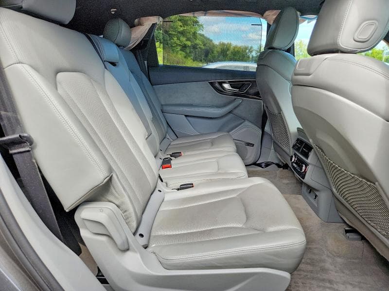 2018 AUDI Q7 11