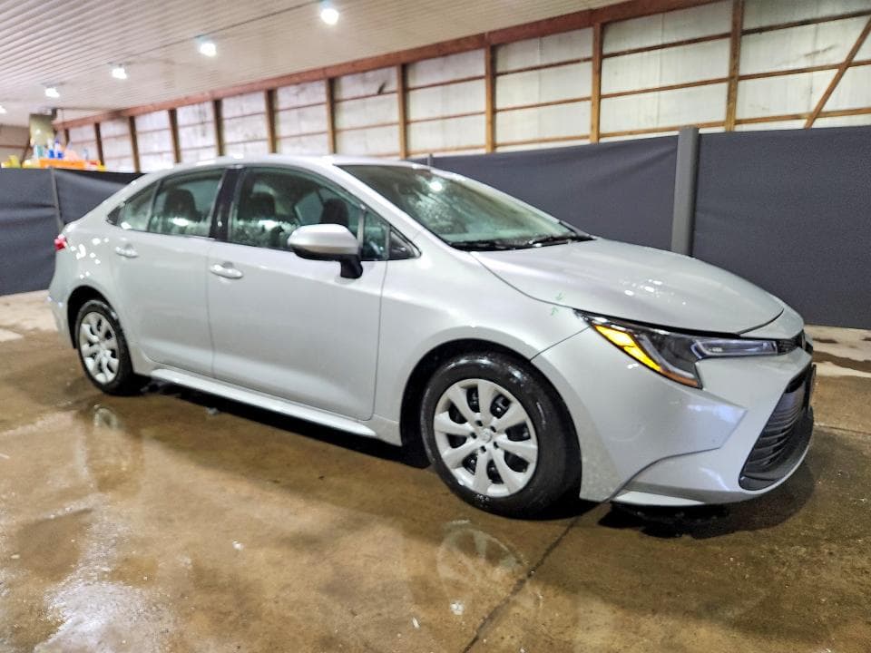 2024 TOYOTA COROLLA LE 4