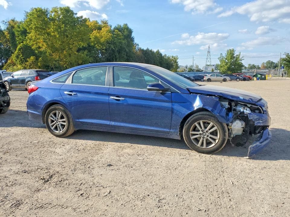 2017 HYUNDAI SONATA SE 4