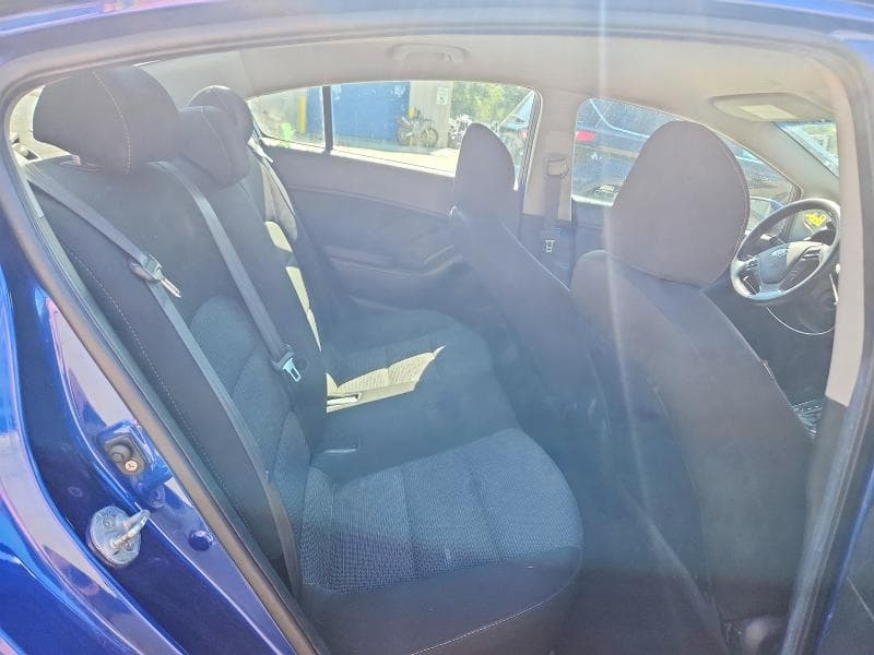 2018 KIA FORTE LX 10