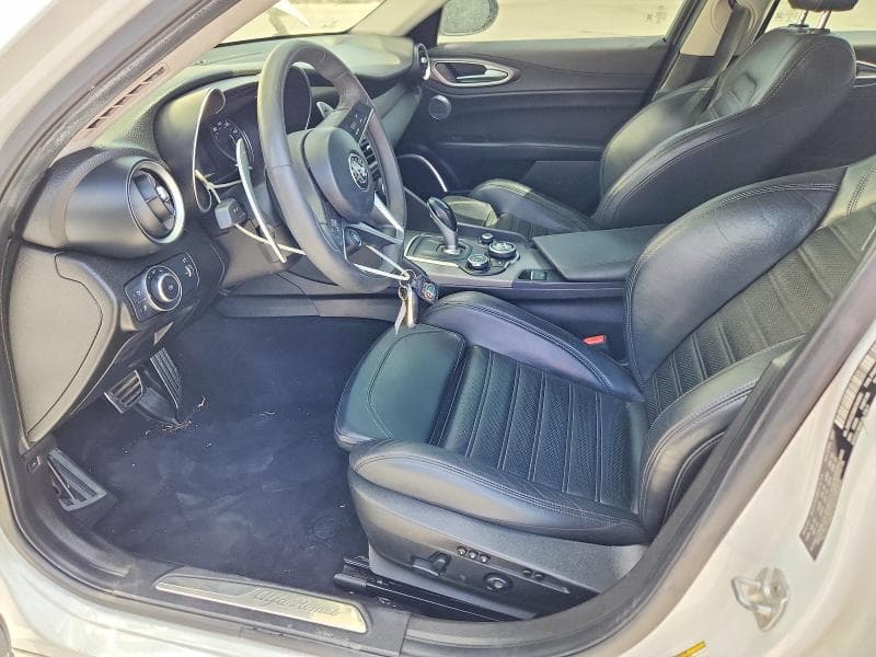 2017 ALFA ROMEO GIULIA TI 7