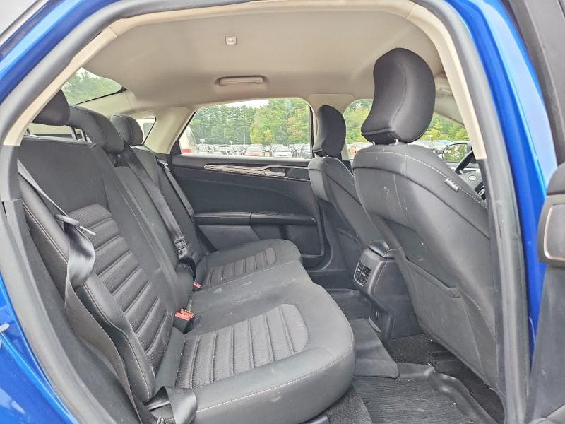 2018 FORD FUSION SE 10