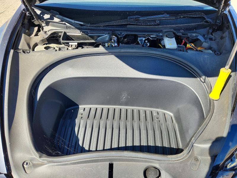 2025 TESLA MODEL 3 11