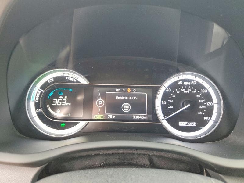 2019 KIA NIRO LX 9