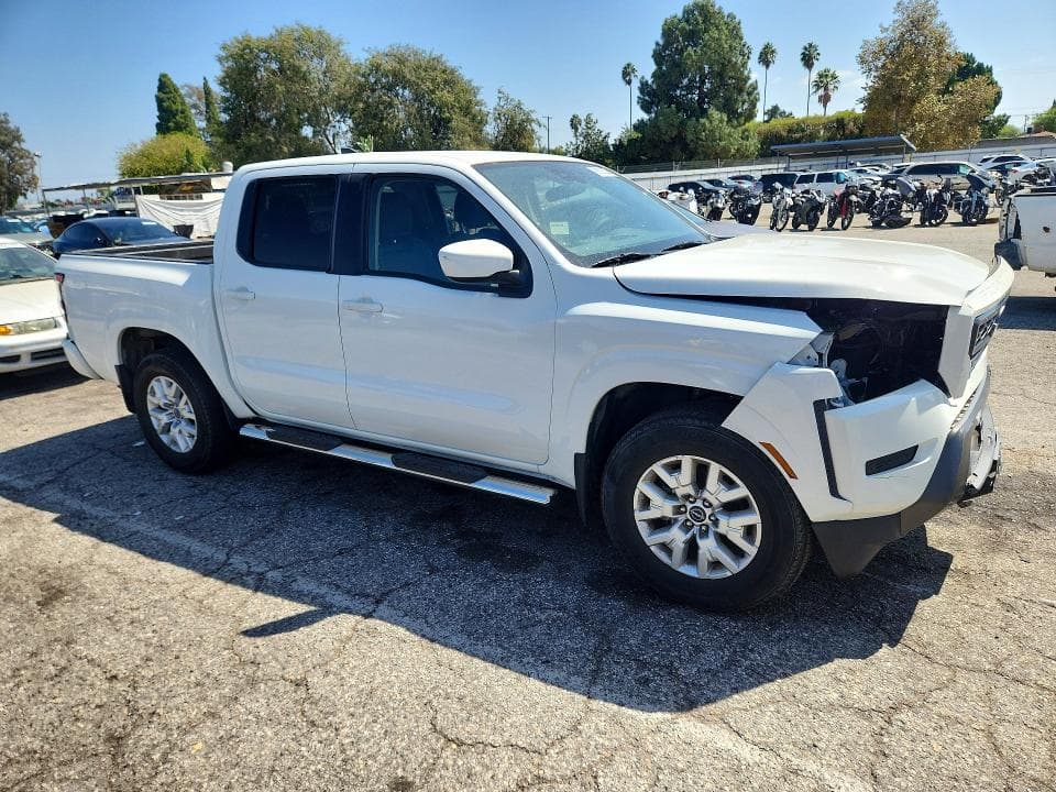 2023 NISSAN FRONTIER SV 4