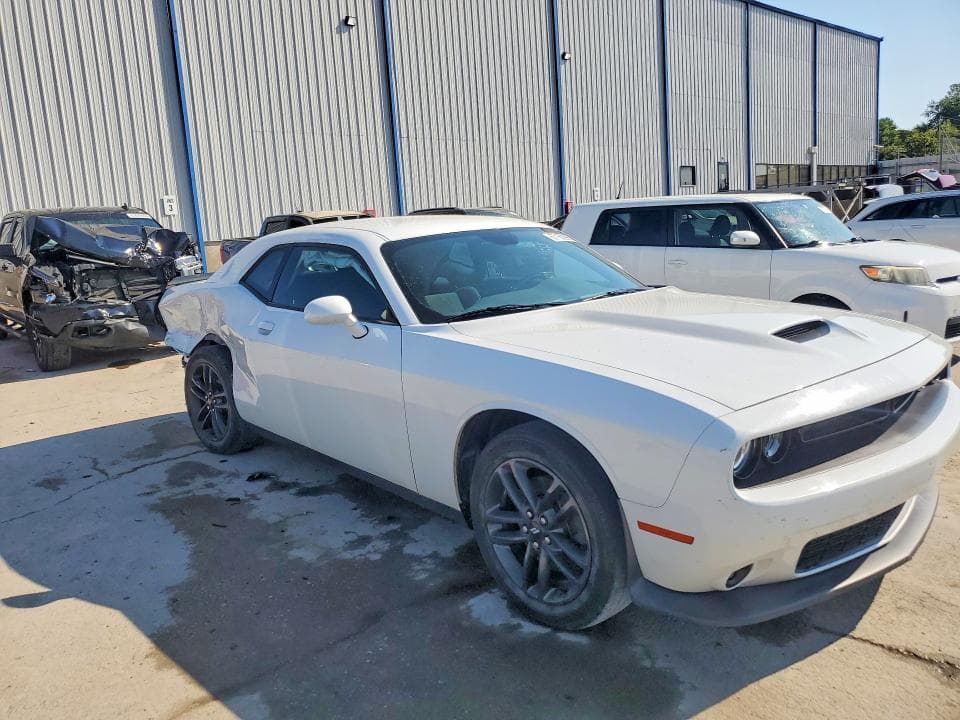 2019 DODGE CHALLENGER GT 4