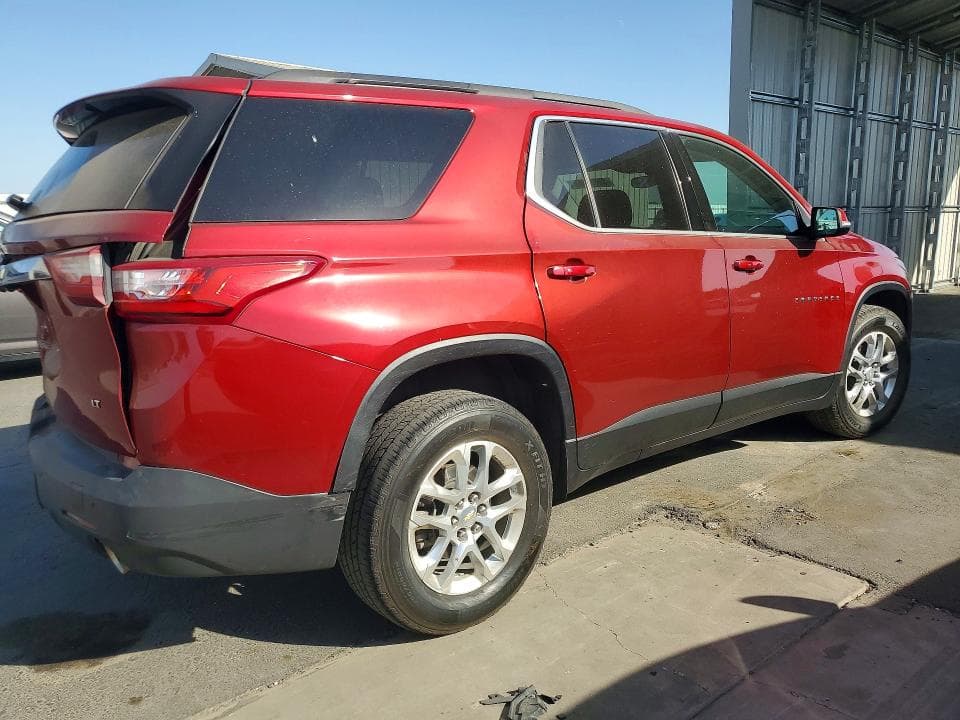 2021 CHEVROLET TRAVERSE LT 3