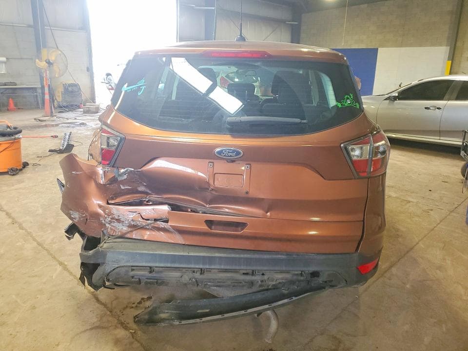2017 FORD ESCAPE S 6