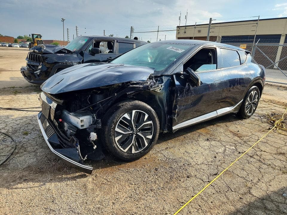 2023 KIA EV6 WIND - 1