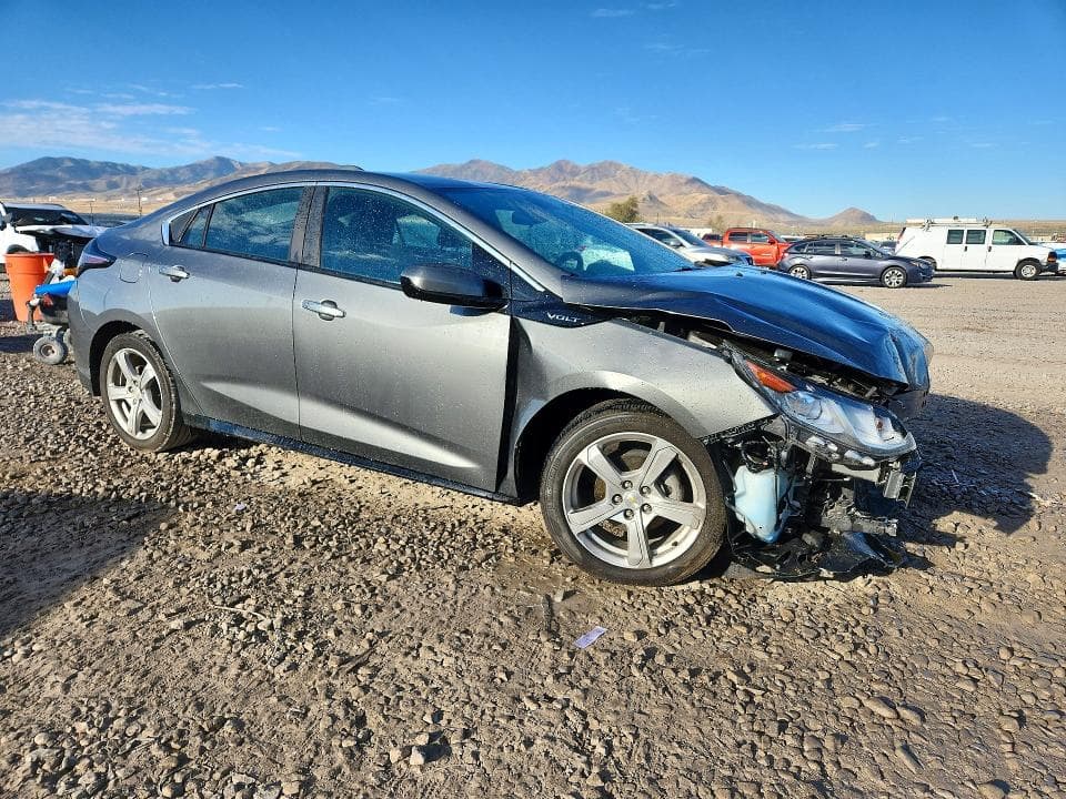 2017 CHEVROLET VOLT LT 4