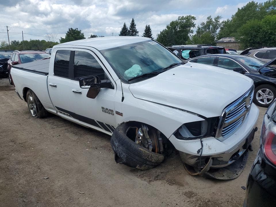 2017 RAM 1500 SLT 4