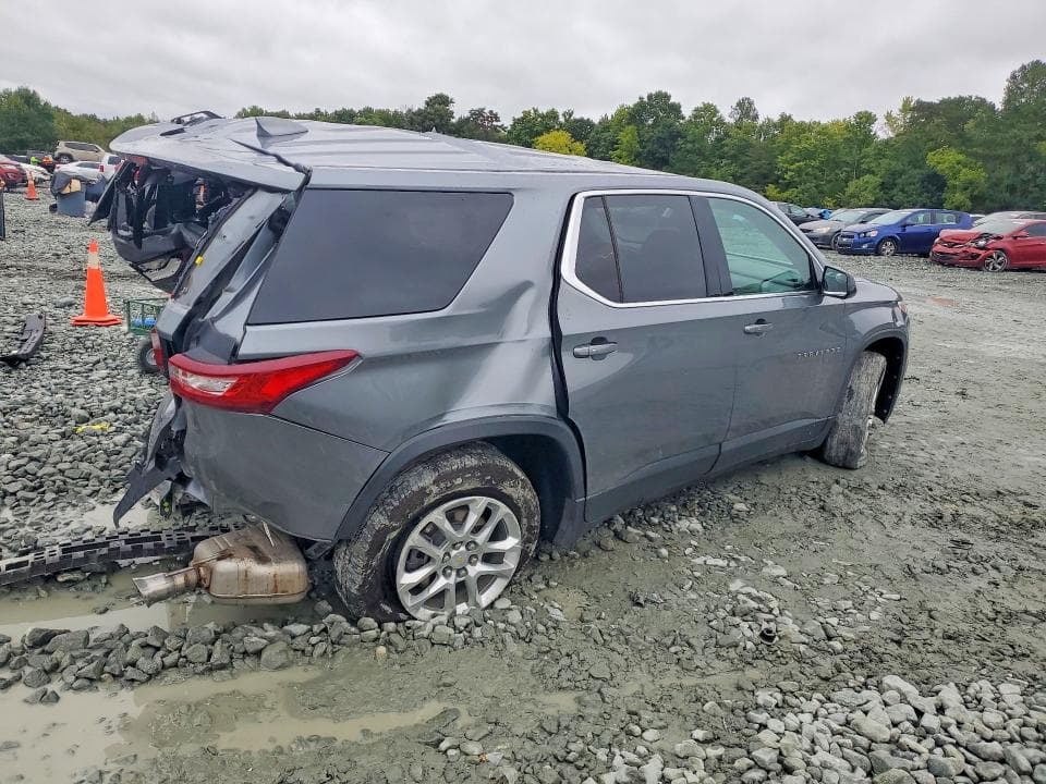 2021 CHEVROLET TRAVERSE LS 3