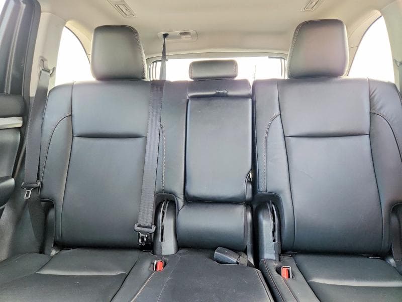 2018 TOYOTA HIGHLANDER XLE 10
