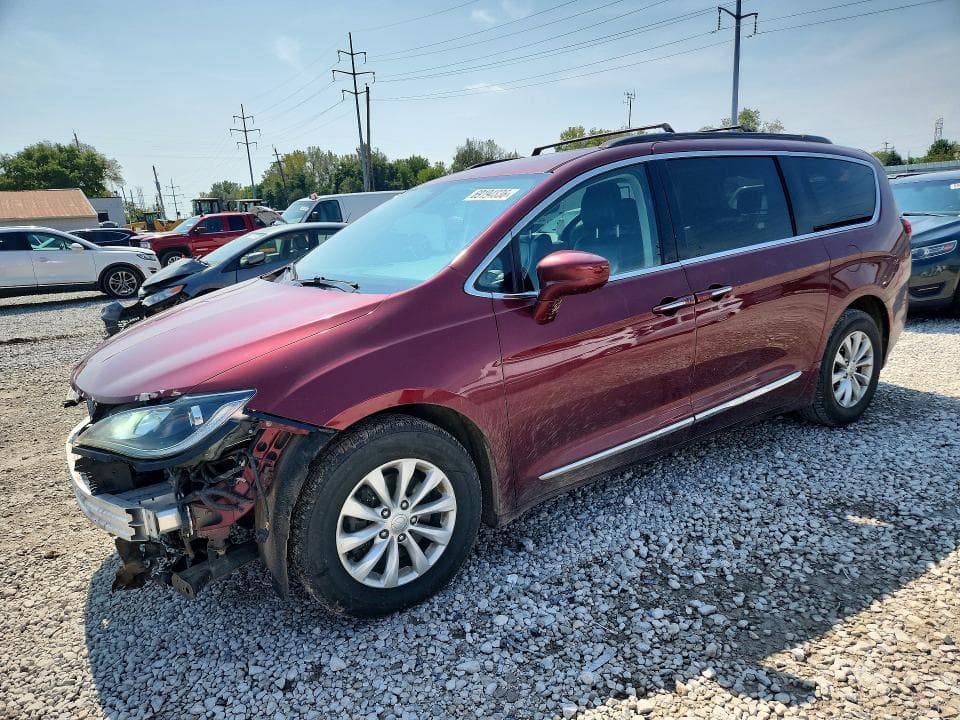 2017 CHRYSLER PACIFICA TOURING L - 1